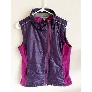 Title Nine Will Power purple two tone mock neck zip up vest M